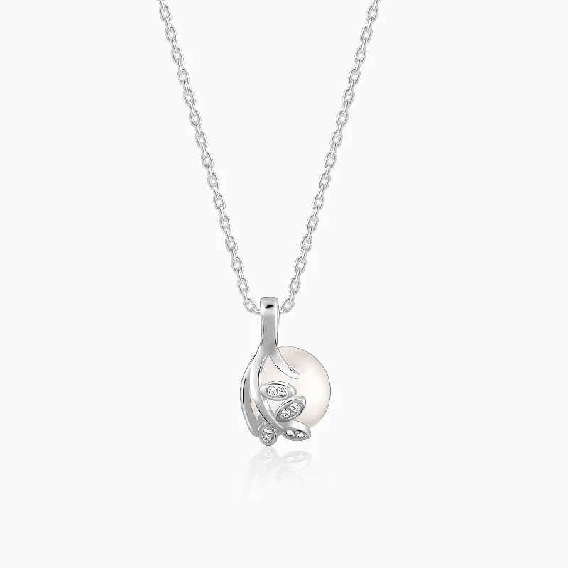 Stunning necklaces and pendants with birthstone pendants for a personal touch-Silver Soul Pearl Pendant With Link Chain