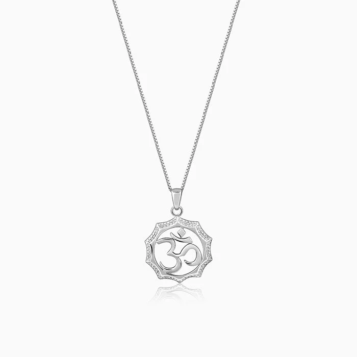 Unique necklaces and pendants with gemstones for a colorful and vibrant statement-Silver Graceful Om Pendant With Box Chain For Him