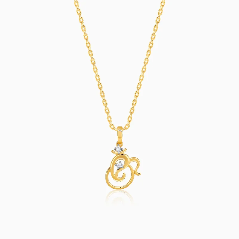 Necklaces and pendants with clear quartz for a pure and radiant look-Gold Siddhivinayak Diamond Pendant