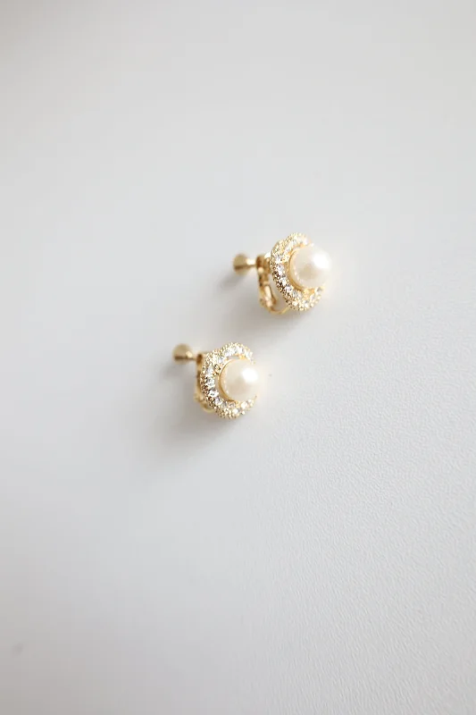 Drop Earrings with Star Motifs -Lyla Pearl Clip On Earrings