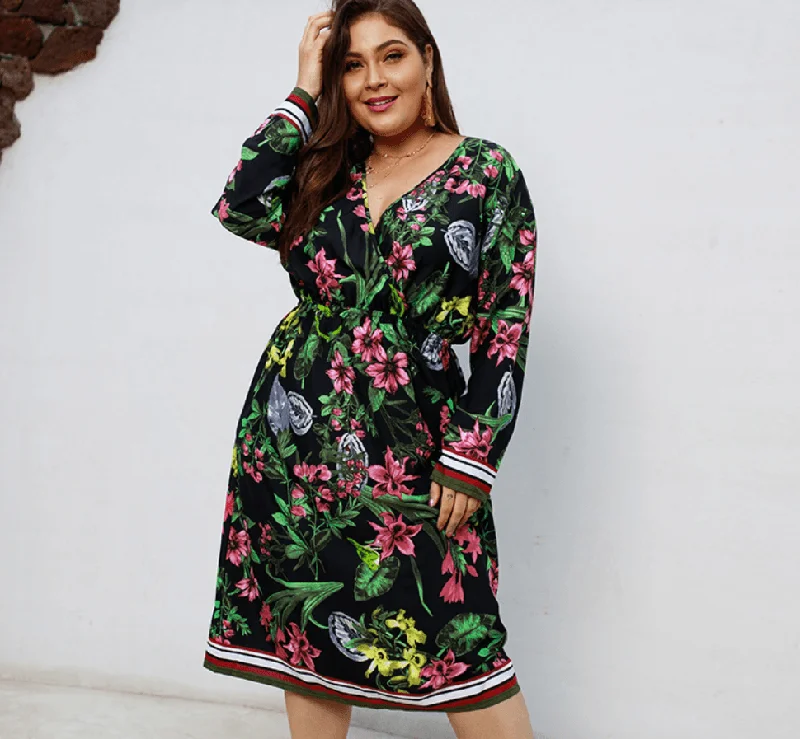 Retro Dresses for Throwback -Printed long sleeved V-neck dress