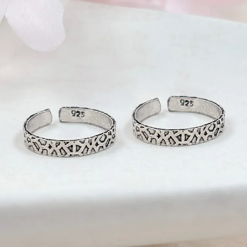 Rings with shield-shaped stones for boldness -Silver Minimalist Band Toe Rings