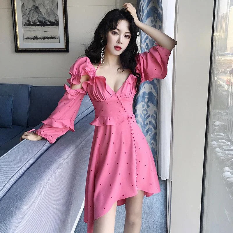 Flared Dresses for Retro -2021 spring new women's wave point ruffled irregular dress seaside holiday a generation