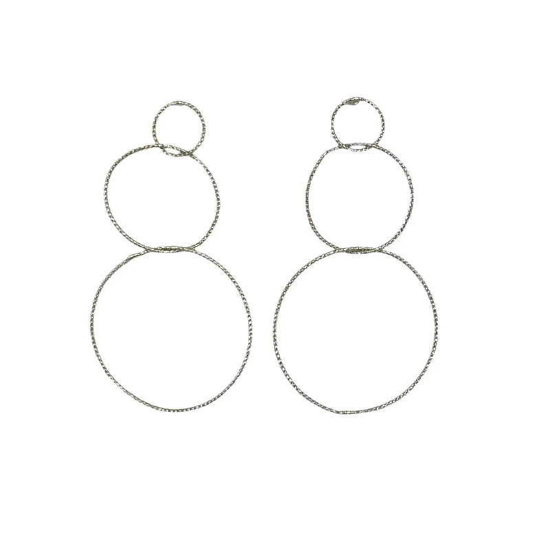 Drop Earrings for Casual Outfit -Etched Silver Triple Circle Earrings